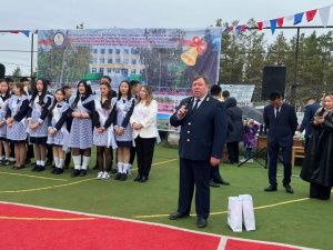 Представители АК «ЖДЯ»  приняли участие в торжественной линейке Нижне-Бестяхской школы № 1