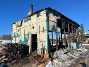 У экс-главного редактора газеты «Саха сирэ» Прокопия Бубякина сгорел гараж