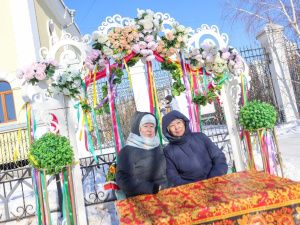 Глава Якутии посетил праздник «Широкая Масленица»