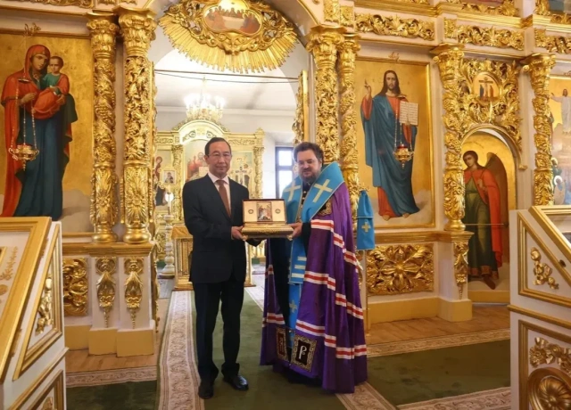 В Якутск прибыла величайшая святыня — Пояс Богородицы