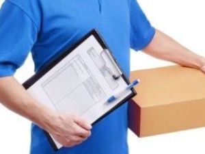 В Чурапчинском улусе пьяный клиент переплатил за еду 26 000 рублей, а курьер деньги присвоил