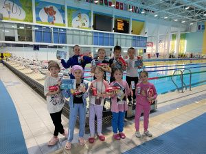 Юные якутяне приняли участие в открытых соревнованиях по плаванию