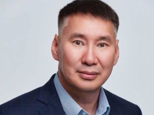 Соцсети: Глава Таттинского улуса едет на СВО