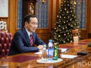 Глава Якутии Айсен Николаев поздравил жителей республики с Новым 2025 годом!