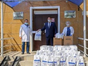 Альберт Семенов поддержал врачей