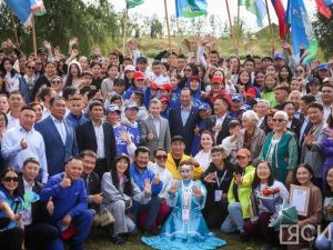 В Нюрбе стартовал республиканский молодежный фестиваль «Тумэр тугэн — 2023»