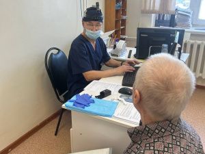 Мобильные хирурги Якутии проводят операции в Алданском районе