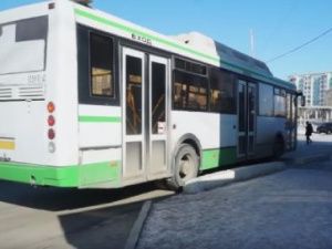 В Якутске с 1 апреля снизился тариф на пригородные автобусы