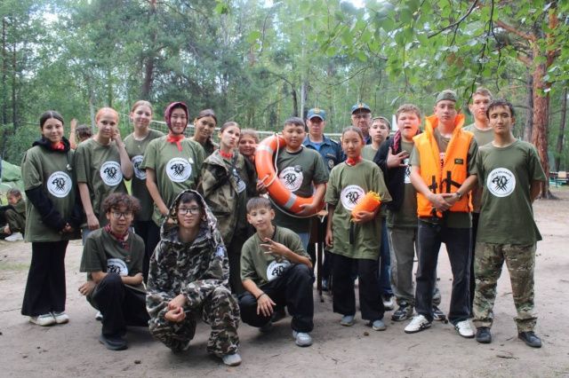 «Путь Росомахи»: в Якутске подростки прошли школу мужества и единства