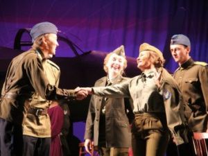 «Ничего лучше я в театре не видел»:  Русский драмтеатр потряс зрителей Благовещенска