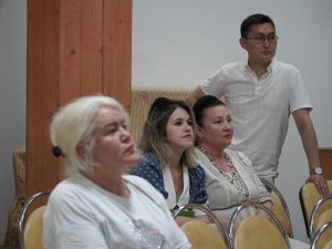 Лекторий о пользе и вреде гаджетов для детей прошел в Доме дружбы народов