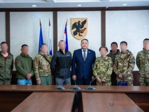 Руководство Якутской городской Думы продолжает встречи с участниками специальной военной операции