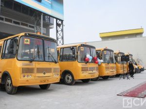 Спортивным учреждениям Якутии вручили микроавтобусы и автобусы