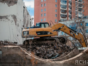 В ходе раскопок в Якутске на улице Чернышевского обнаружен старинный клад