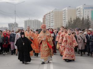 В Якутске прошел традиционный Крестный ход