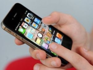 В Якутске школьник украл мобильный телефон