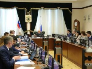 Глава Якутии принял участие в заседании набсовета АЛРОСА