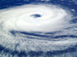 Тайфун «Хинамнор» принесет в Якутию сильные дожди и ветра