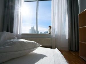 В Якутске безработный сдал в аренду проданную квартиру