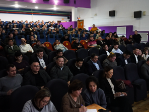 Жители Хатасского наслега приняли отчёт Окружной администрации Якутска за 2025 год