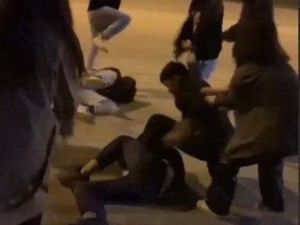  В Якутске шестеро парней жестоко избили 20-летнего молодого человека