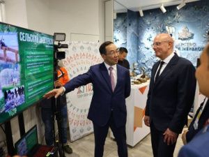 Дмитрию Чернышенко представили туристический потенциал Якутии