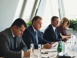 Глава Якутии и Председатель ВЭБ.РФ обсудили реализацию проектов в республике