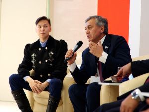 В Якутии проходит Николаевский форум, посвященный памяти первого президента республики