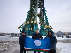 С Байконура в космос запустили ракету с изображениями гербов Якутии и Вилюйска