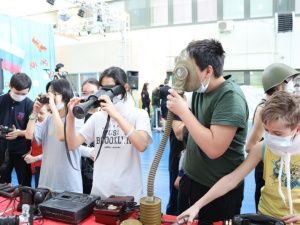 Сотрудники МВД Якутии провели социально-патриотическую акцию для детей, находящихся на длительном лечении в Национальном центре медицины