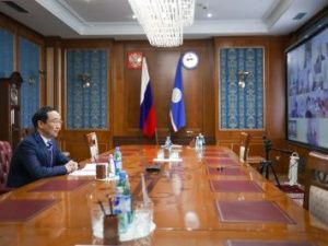 Айсен Николаев рассмотрел ход реализации нацпроектов «Демография» и «Здравоохранение»