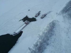 В Абыйском улусе из ледового плена спасли 15 человек