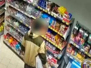 В Якутске 62-летний мужчина совершил кражу продуктов из магазина