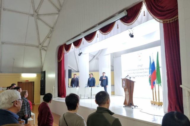 Отчет правительства Якутии проходит в Сунтарском районе