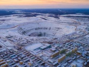 Администрация Мирного погасила долг перед студентами после вмешательства прокуратуры
