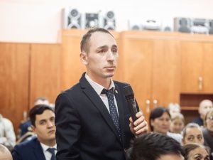 Сардана Авксентьева выступила с отчетом перед населением села Табага