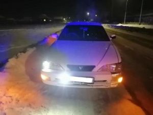 В Чурапче пьяный пешеход попал под колеса автомобиля