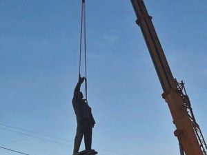 Виктор Губарев: Такие же негодяи сейчас переименовывают улицу в Чурапче