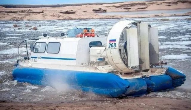 Между Якутском и Нижним Бестяхом начали курсировать суда на воздушной подушке