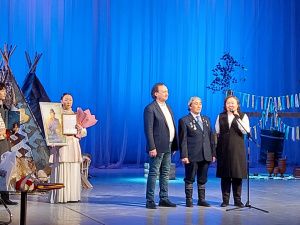 Известному олонхосуту, исполнителю нимнгакана Валентину Исакову - 75 лет