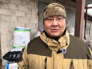 Бойцам из Якутии доставили несколько тысяч адресных посылок