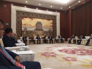 Якутская делегация поехала в Китай для наблюдения за зимовкой стерхов