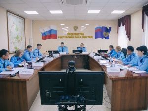 В Якутии с участием начальника Управления Генеральной прокуратуры Российской Федерации по Дальневосточному федеральному округу Андрея Мондохонова состоялось заседание коллегии об итогах работы в 1 полугодии 2022 года и задачах на предстоящий период