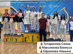 Юные лучницы Якутии завоевали бронзовые медали на первенстве ДФО