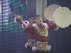 «Гулун» собрал друзей