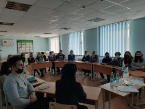 «ЯКУТУГОЛЬ» ПРИВЛЕКАЕТ МОЛОДЫЕ КАДРЫ