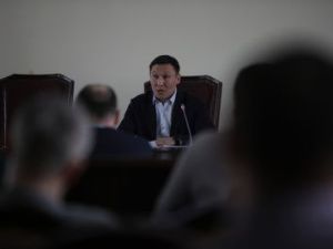 В Якутске вывезено 406 тысяч кубометров снега и начинаются субботники