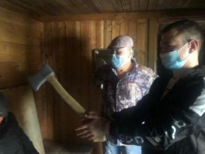 В Якутии трое отморозков похитили мужчину и пытались его убить