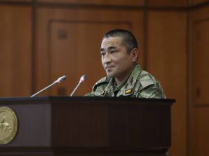 В Якутске состоялось чествование Героев России Филиппа Евсеева и Алексея Неустроева