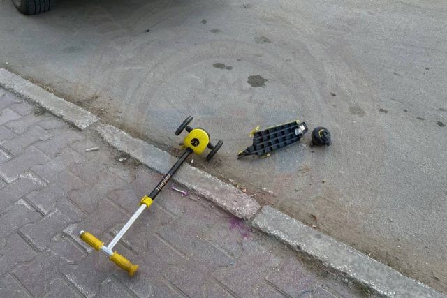 В Якутске водитель автомобиля сбил 4-летнего ребенка на самокате